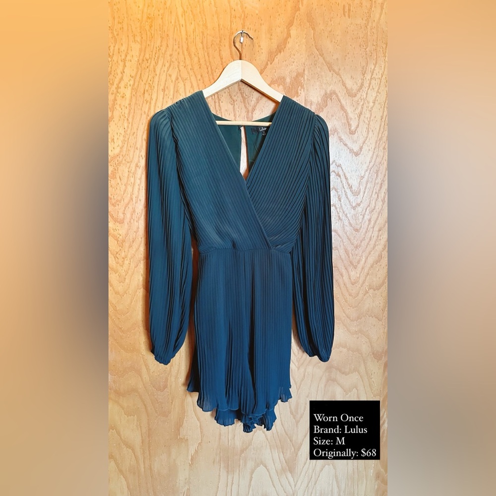 Lulu’s Dark Green Romper, Ties Around Waist, Worn Once, Like New